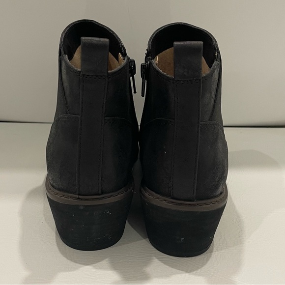 Sole by Naturalizer Black Faux Leather Chelsea Boots Ankle Booties Size 9 bin 2V - Picture 3 of 7